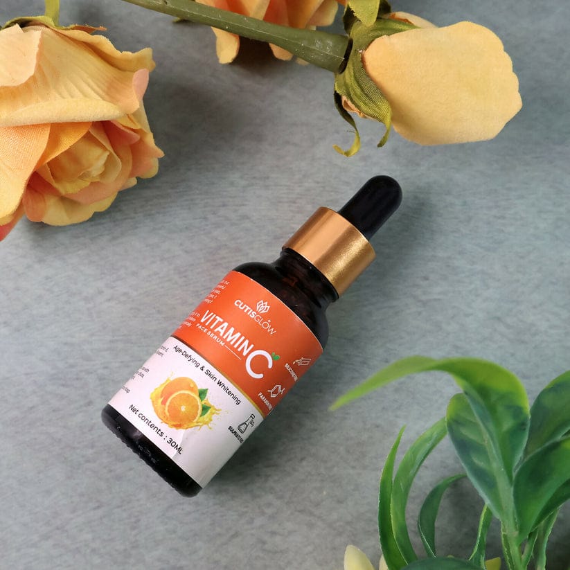 Vitamin C Face Serum .