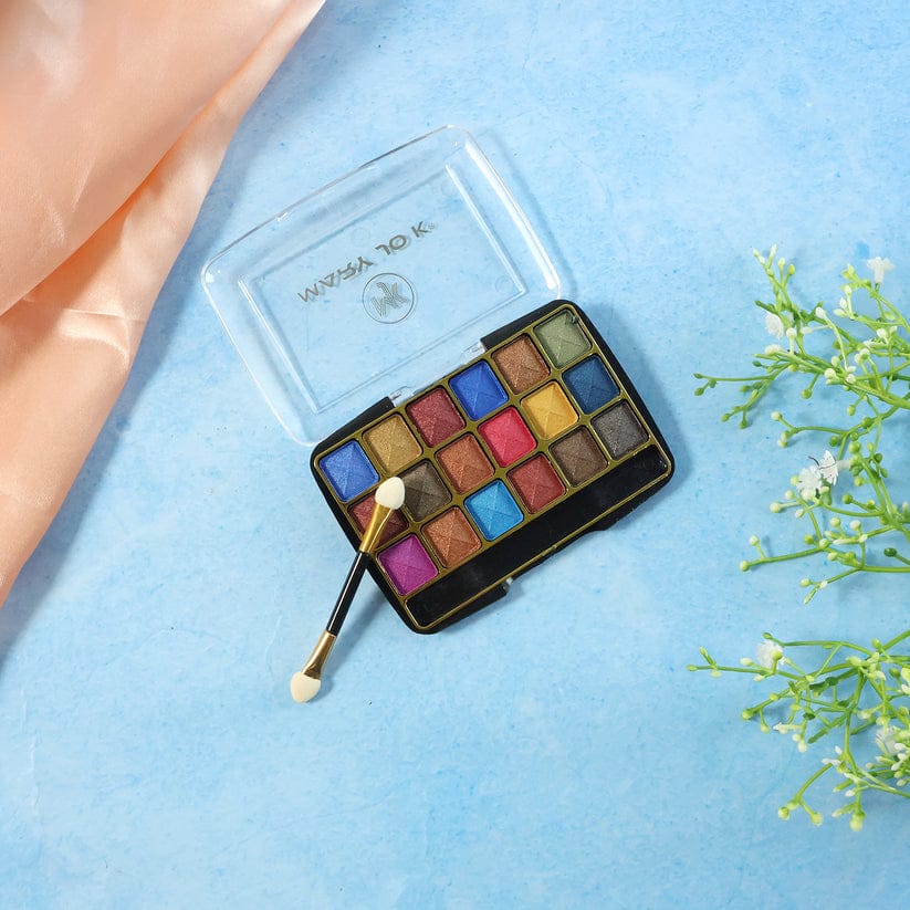 18-Color Shimmer Eyeshadow Palette – Vibrant, Long-Lasting Shades